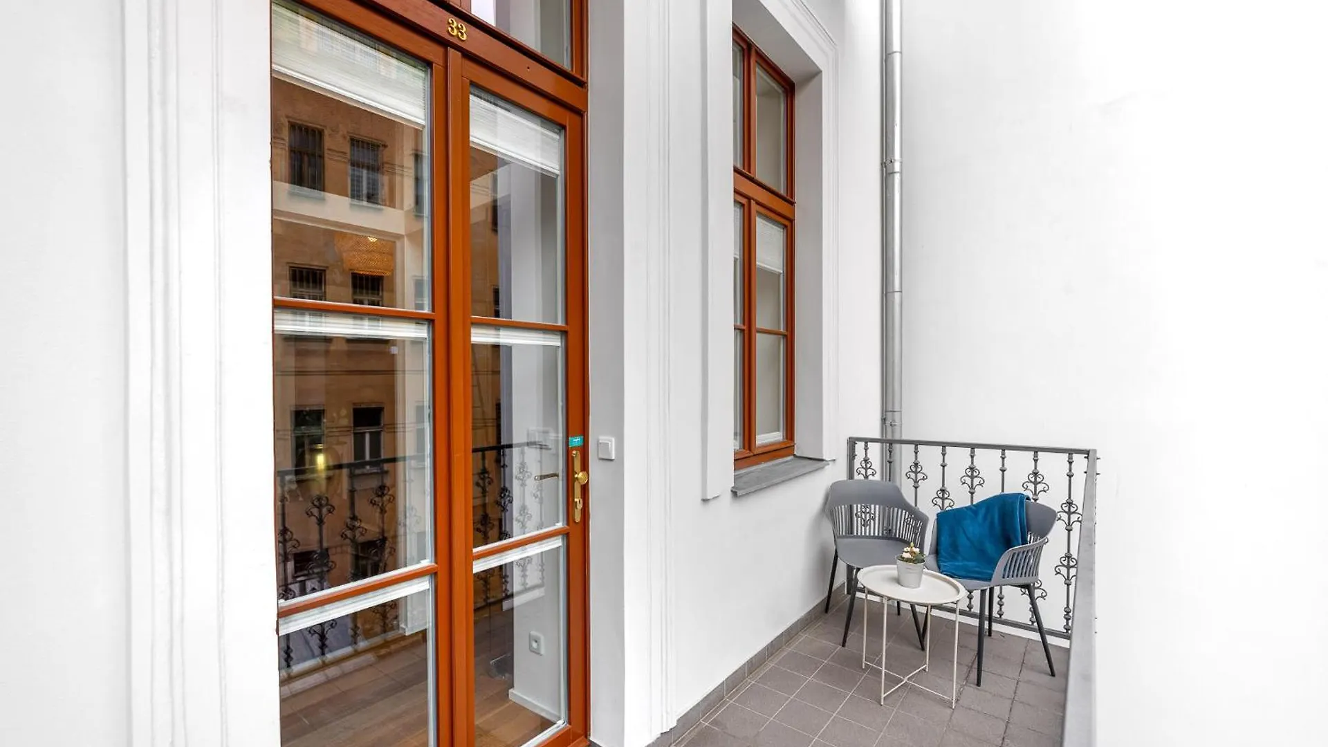 Elegant Apartments Located In The Centre Of Prag